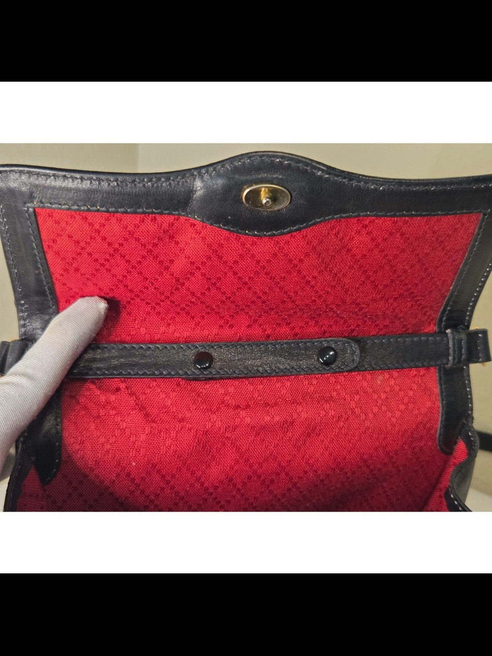 Gucci Black GG Canvas Shoulder Bag or Clutch with Green-Red Web Stripe - Picture 7 of 12